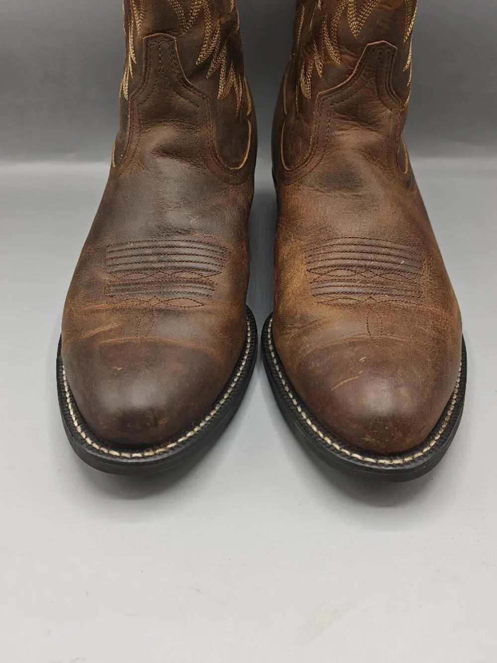 Ariat Heritage R Toe 10002204 Men's size 9.5EE Brown Leather Western Cowboy Boot